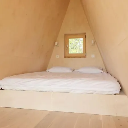 Minimalistyczny Przy Kampinosie *