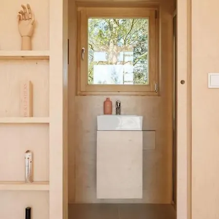 Minimalistyczny Przy Kampinosie 펜션